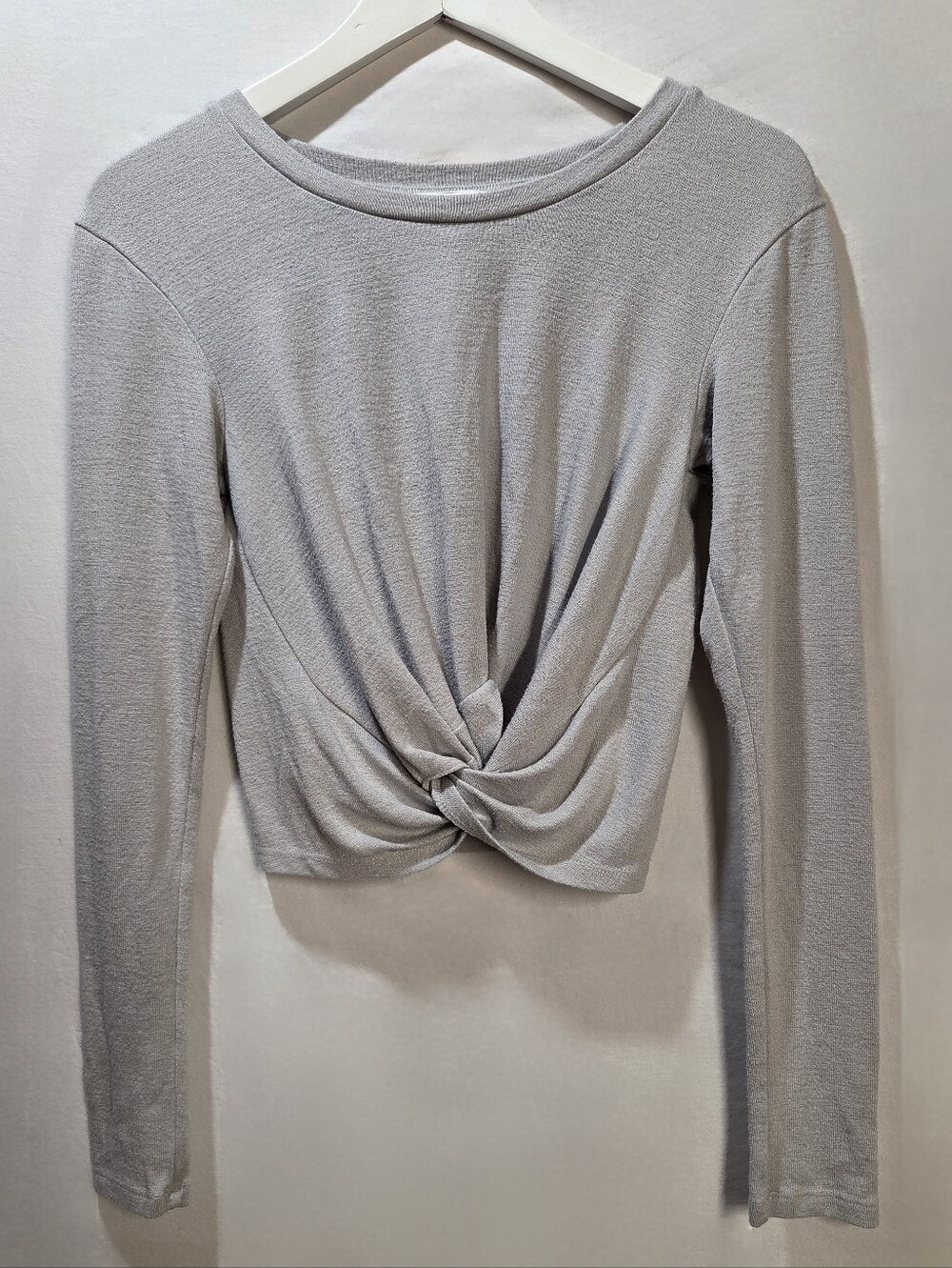 ARITZIA Wilfred Free Ortiz Twist Front Long Sleeve Top Gray Sz XS